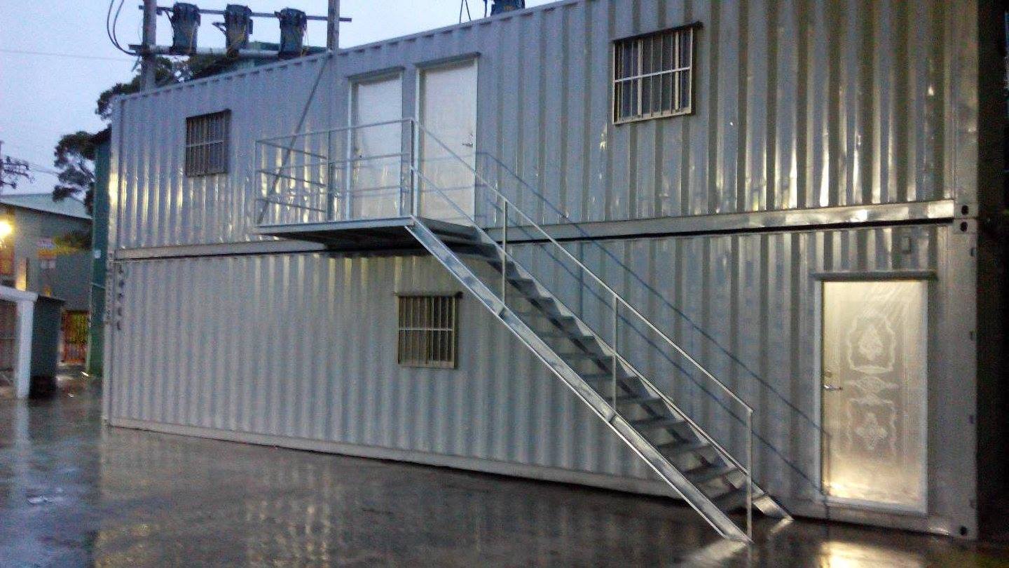 二層樓貨櫃屋住宅外觀設計